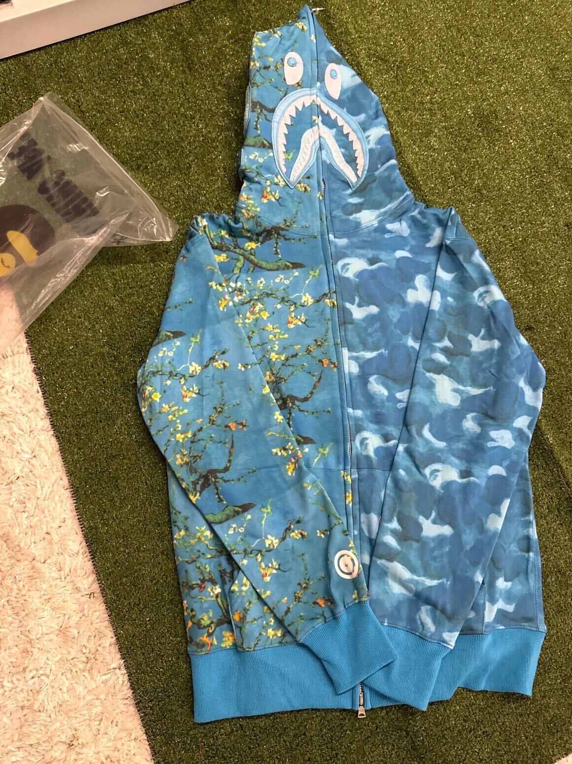 Ba1e Shark Hoodie