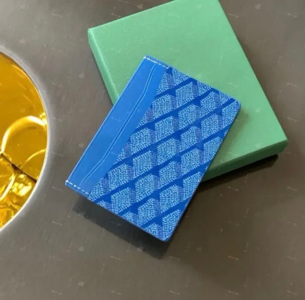 Goyar1 Card Holder